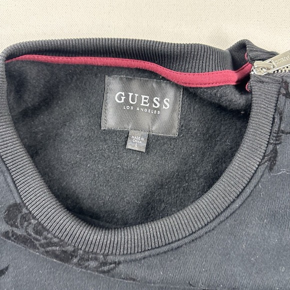 Guess Los‎ Angeles Crewneck Sweater Mens Large Black Rose All Over Print - Picture 9 of 10